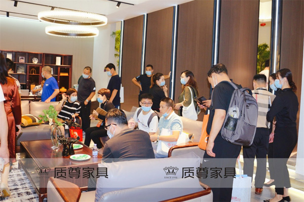 阅无界·魅无限质尊·无界，深圳展实力出圈